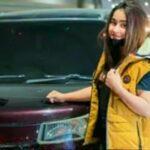 بلاول بھٹوزرداری اپنے بھانجے میرحاکم کوپیارکرتے ہو ئے