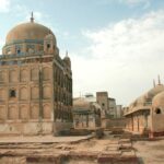 شرف واپس آنا چاہیں توحکومت مددکرے،نواز شریف