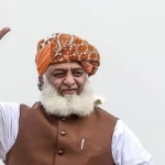 پاکستان اور انگلینڈ کے درمیان چوتھا ٹی 20 میچ پاکستان نے جیت لیا ہے